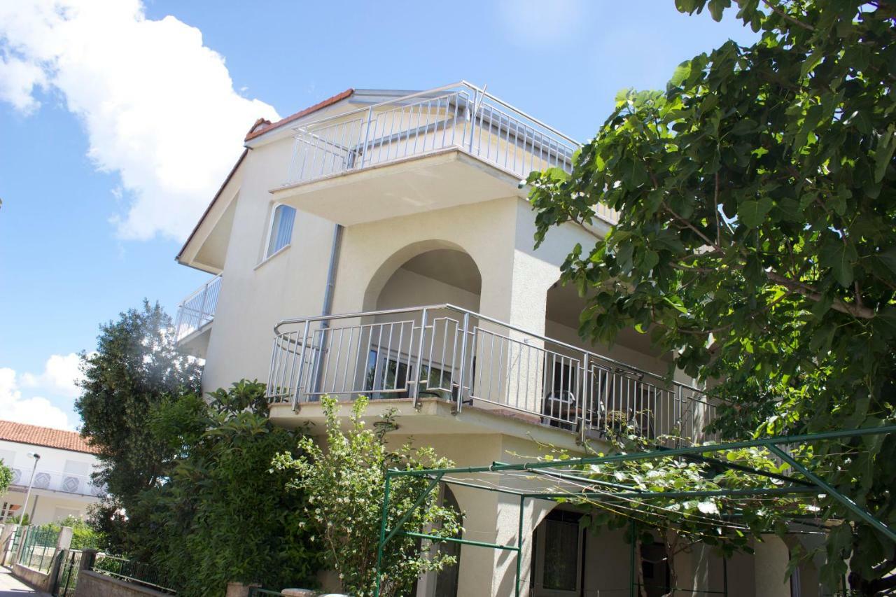 Just Relax - Vodice Apartment Luaran gambar